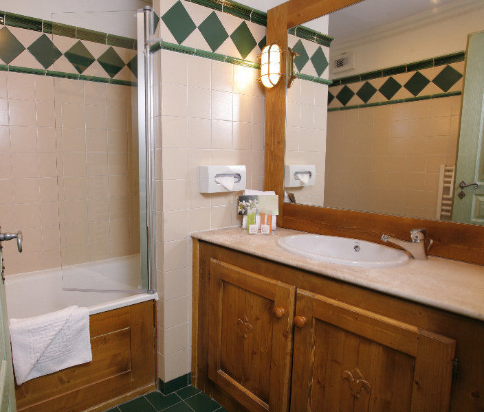 Les Du Montana By Les Etincelles Hotel 5*