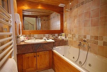 Hotel Les Du Montana By Les Etincelles 5*